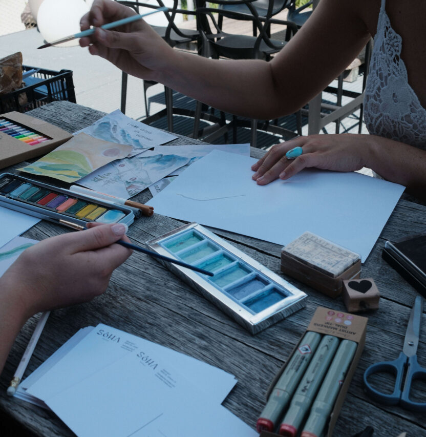 Kreativworkshop mit Postkarten selbst gestalten mit vielen PAstelltönen